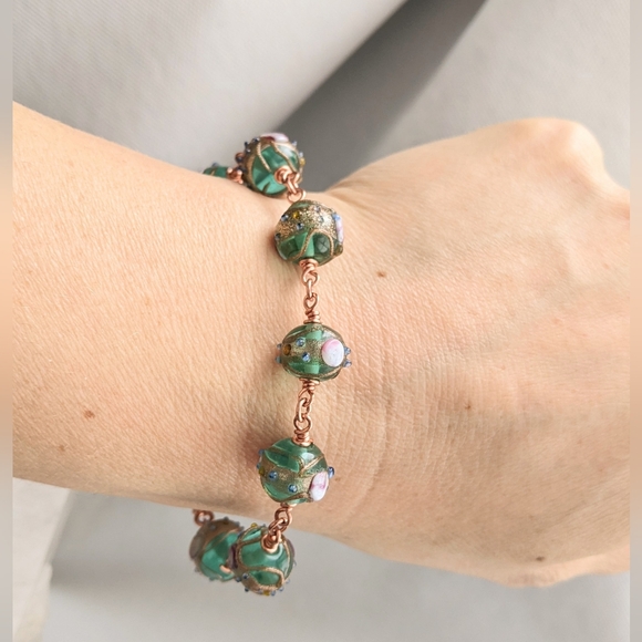Venetian Emerald Glass Bead Copper Bracelet Textured Colorful Handmade - Picture 4 of 16